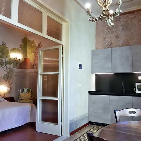Oriuolo Apartment *