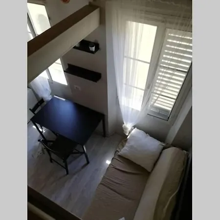 Central Loft *