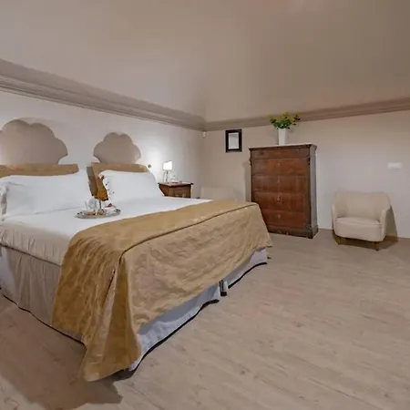 Apartment Aldobrandini Historic *