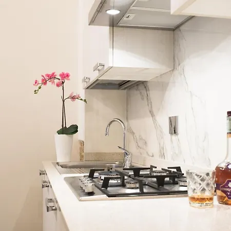 Casanova Lux Ground Floor Apt *