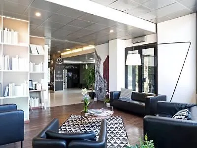Novoli Hotel