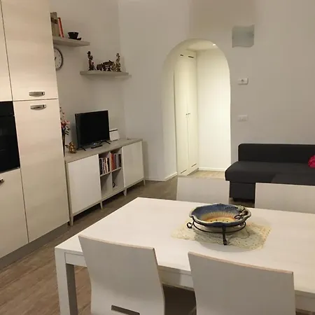Pilastri Apartment Florence
