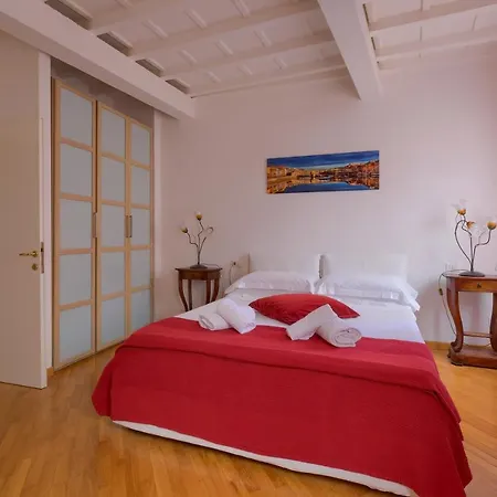 Angelo'S Sweet Home Santa Croce