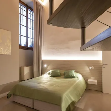 Palazzo Dei Ciompi 4* Florence