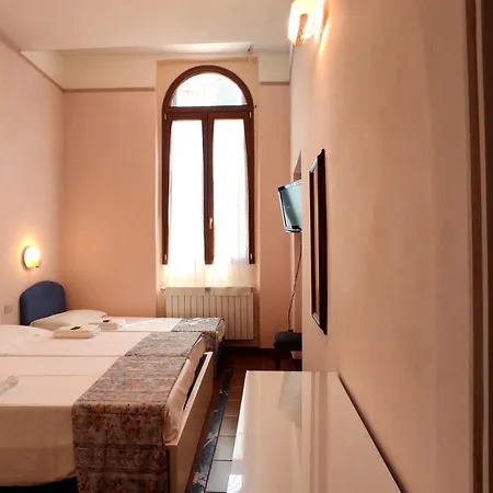 Hotel Rita Major Firenze