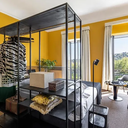 4f Boutique 3* Florence