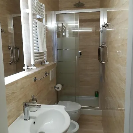Bed & Breakfast In San Frediano Florence