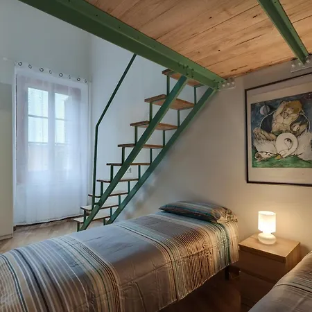 - Liberta Loft