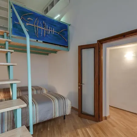 - Liberta Loft Apartment *