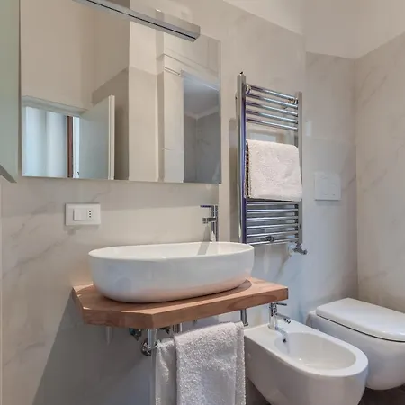 - Liberta Loft * Florence