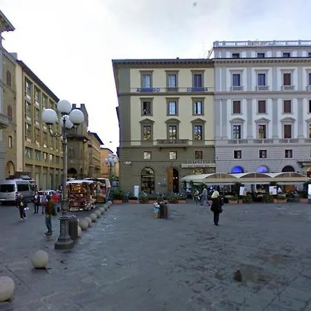 Dante Alighieri Bed & Breakfast 3*