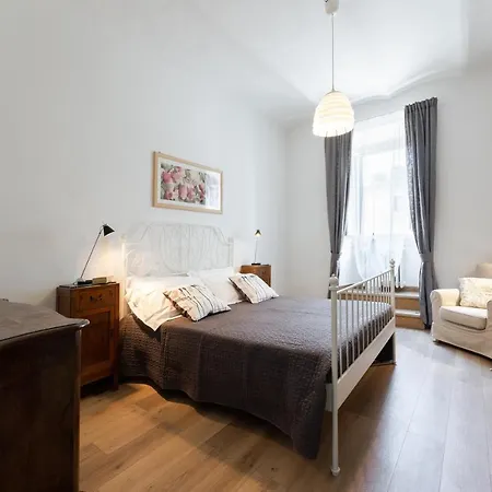 Campuccio - Flo Apartment Florence