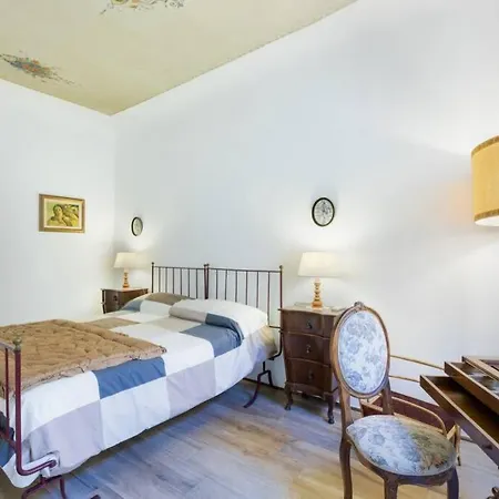 Apartment Il Vecchio Baule - Santa Maria Novella Florence