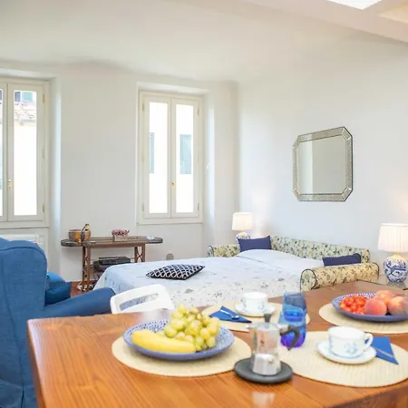 Santa Maria Novella Bright Apartamento *