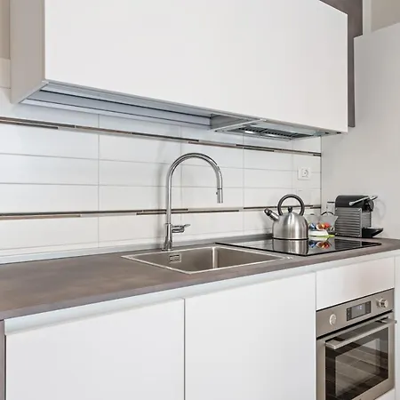 Maragliano Cozy Flat With Balcony * Firenze