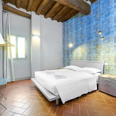 Santa Trinita Industrial Flat * Florence