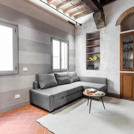 Apartment Santa Trinita Industrial Flat