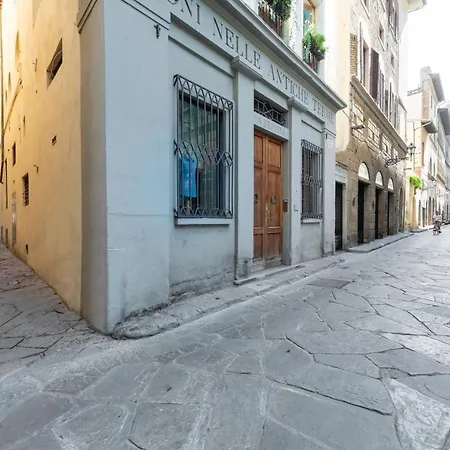Santa Trinita Industrial Flat Florence