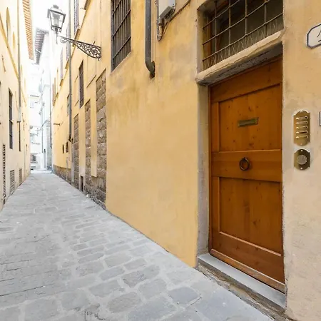 Apartment Santa Trinita Industrial Flat Florence