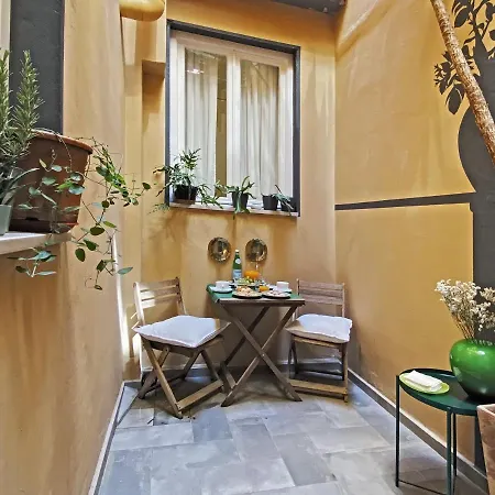 San Lorenzo For Foodies Apartment *