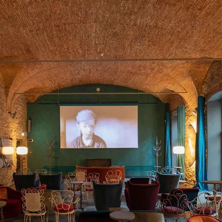 Hotel 25hours Piazza San Paolino Florence