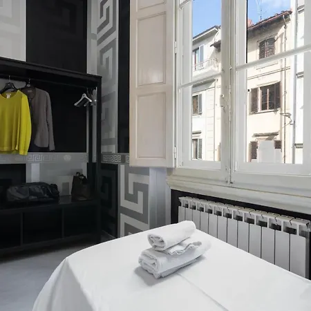 Hotel Deco 2*