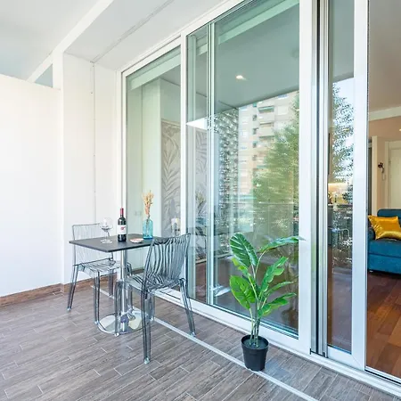 Apartment Centro Di Lussuoso Loft Con Grande Balcone