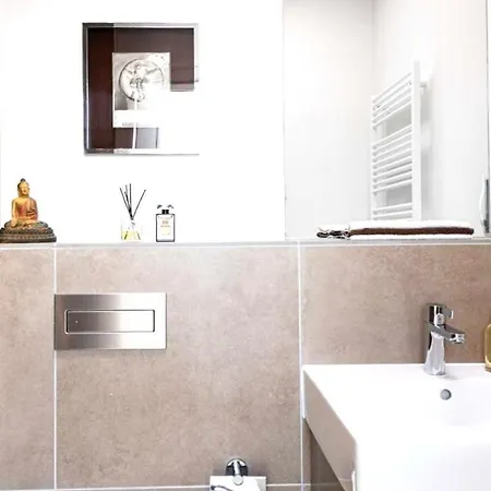 Vivacom Hotel Florence