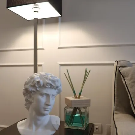 Calzaiuoli3 Luxury Flat In The Center Of Florence