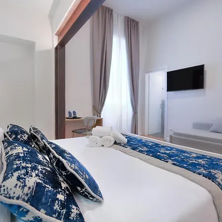 Cosmos Hotel