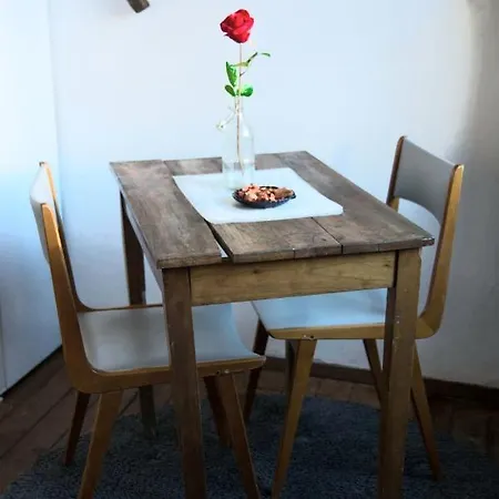 Little Luxury In San Lorenzo Apartment *