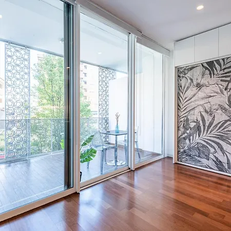 Centro Di Lussuoso Loft Con Grande Balcone Apartment *