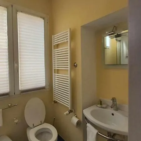 Tornabuoni La Petite Aparthotel 4*
