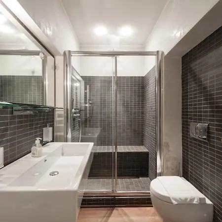 Santa Maria Novella Stylish Loft Great Location-hosted By Sweetstay