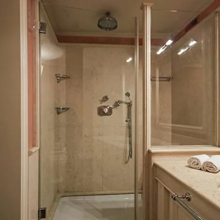 Signorelli Halldis Apartment *