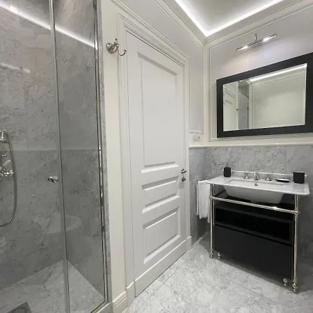 Calzaiuoli3 Luxury Flat In The Center Of Apartment *