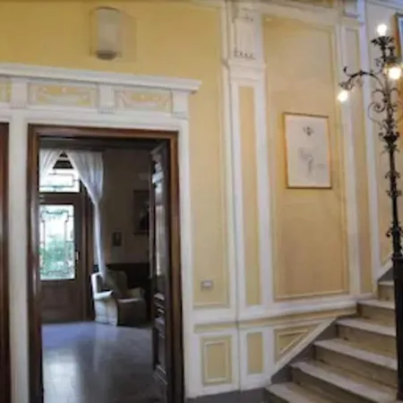 Affittacamere Casa Secchiaroli 3*