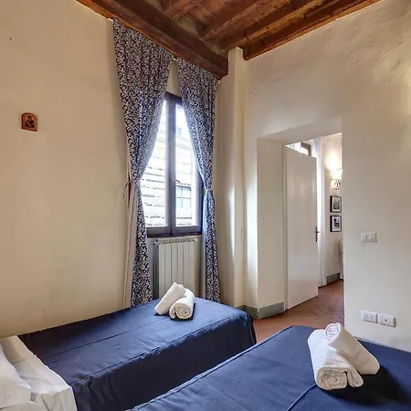 Leoni 10 * Florence