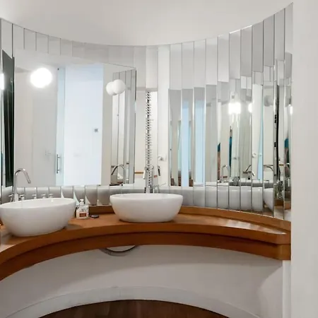 Santa Maria Novella Stylish Loft Great Location-hosted By Sweetstay Apartment