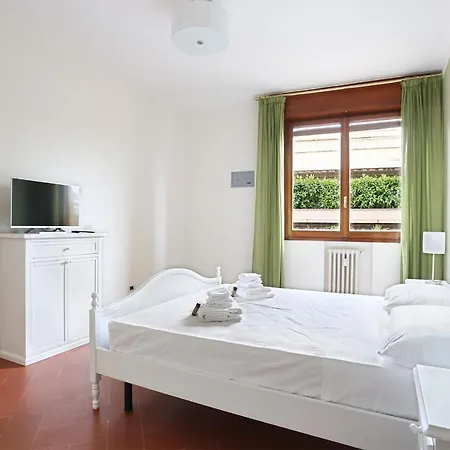 Apartment Pontevecchio 2 Bedrooms Suite-hosted By Sweetstay