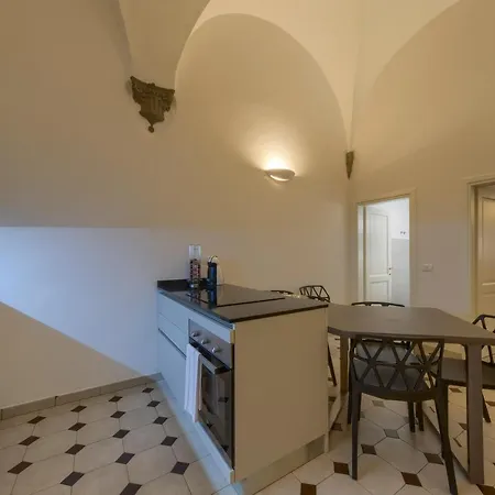 La Casa Di Bruna E Giordano In Santo Spirito *