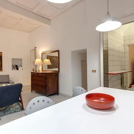 Appartement Parione 12 *