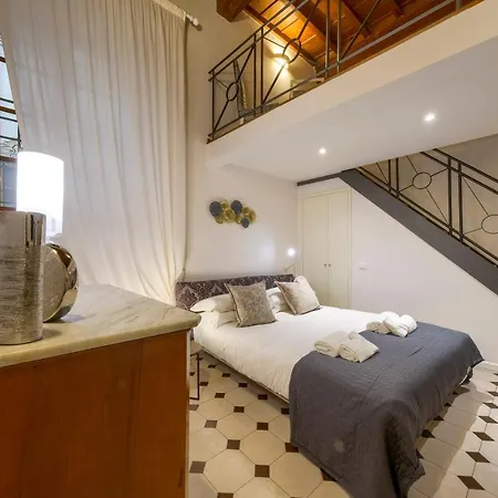Apartment La Casa Di Bruna E Giordano In Santo Spirito