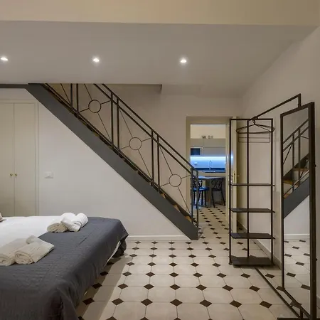Apartment La Casa Di Bruna E Giordano In Santo Spirito Florence