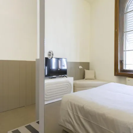 Apartment Tipologia Trilo 05 Pax By Interhome Florence