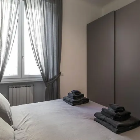 Cavour 82 * Firenze