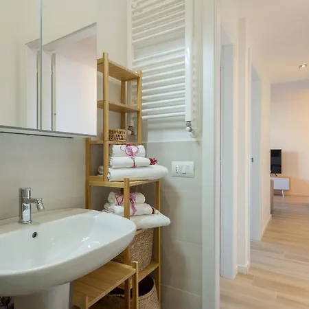 Mamo - Mosse Leopolda Apartment *