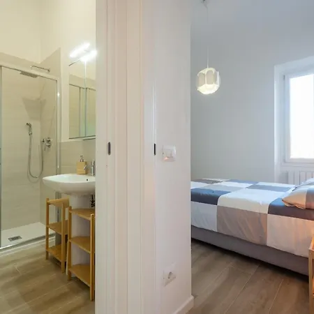 Apartment Mamo - Mosse Leopolda Florenz