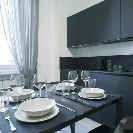 Cavour 82 Appartamento *