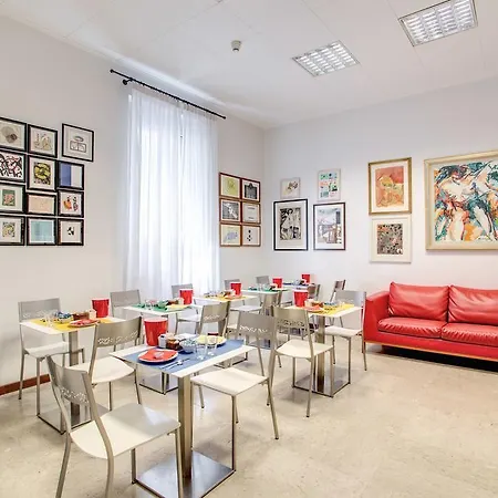 Hotell Nuova Italia 2*